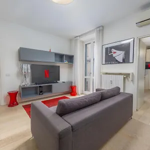 Apartment Kramer House, In The Fashion District!, Milan